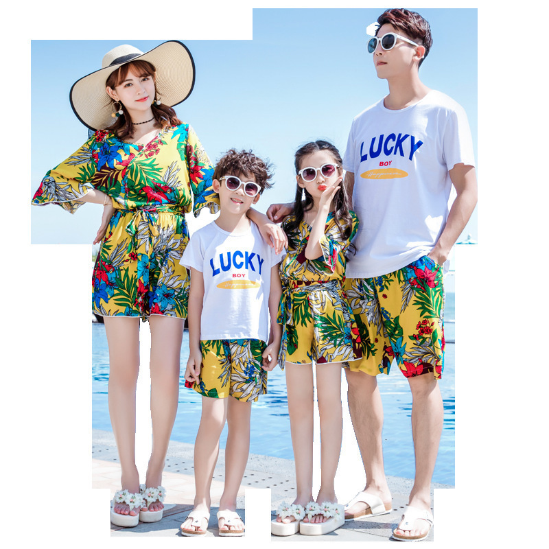 Family Matching Outfits Family Matching Outfits Set Mother Daughter girl Dresses Summer Beach Holiday dad and son boy Cotton T-shirtspants Family 2304