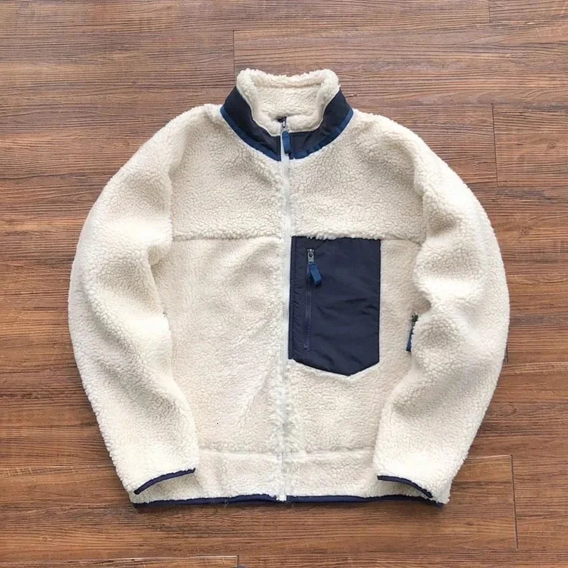 Outdoor Jackets Hoo… - image