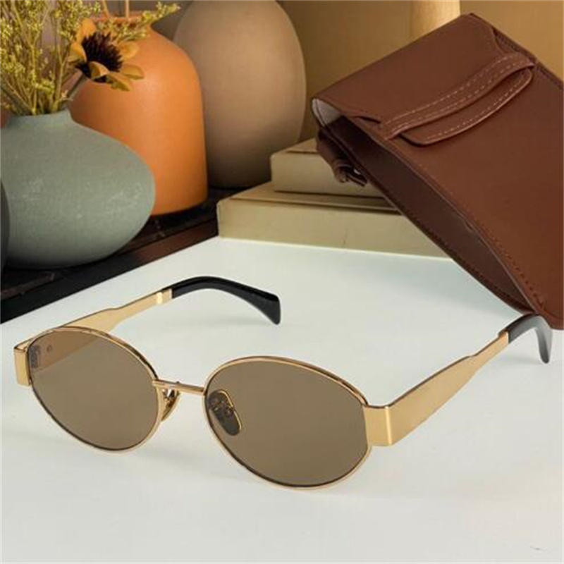 Metal Gold Metal 01 sunglasses High Quality Mens 40235 Womens Oval Small Frame glasses party Eyewear Green Lenses Signature on temples Luxury UVA Protects shades
Metal Gold Metal 01 sunglasses High Quality Mens 40235 Womens Oval Small Frame glasses party Eyewear Green Lenses Signature on temples Luxury UVA Protects shades
