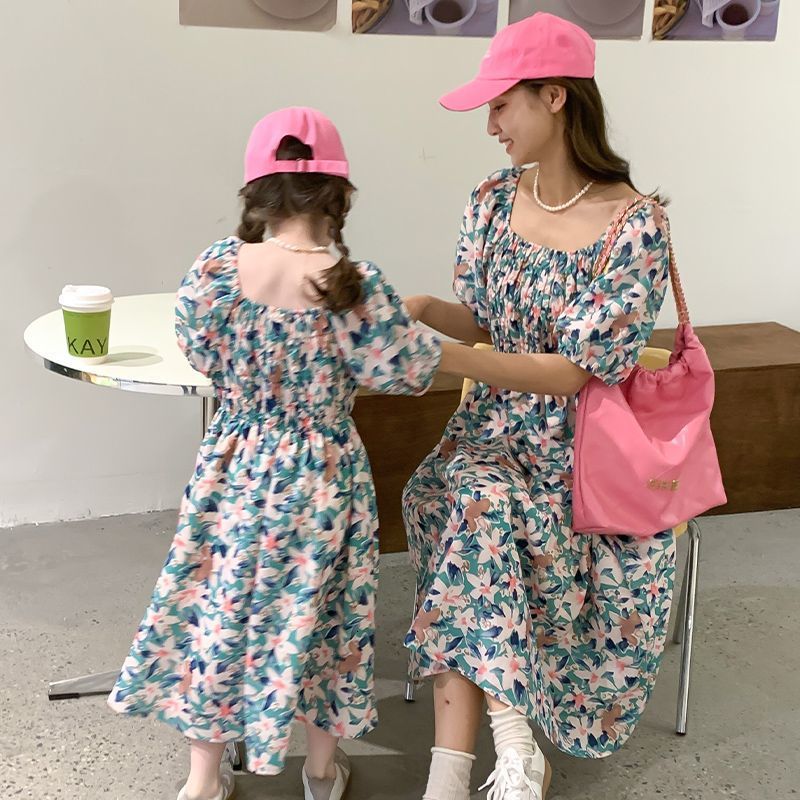 Family Matching Outfits Mommy and Daughter Matching Clothes Summer Mother Kids Girl Floral Princess Dress Fashion Family Matching Outfits 230421