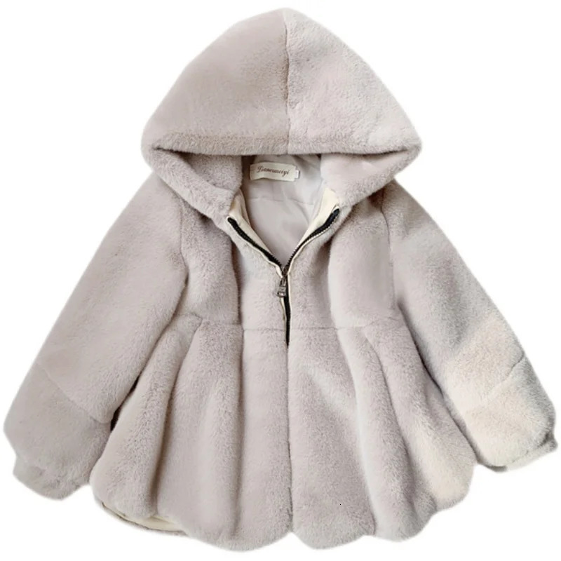 Jackets Fashion Baby Winter Warm Fur Coats For Girls Long Sleeve Hooded Warm Jacket For Christmas Party Kids Fur Outwear Clothing TZ52 231120