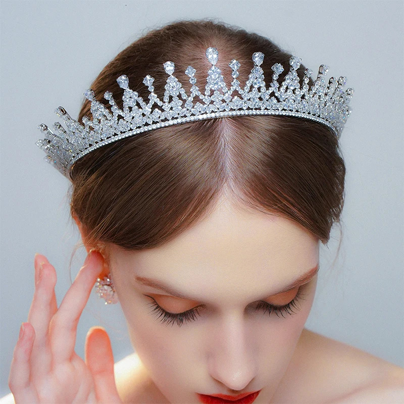 Wedding Hair Jewelry Tiara Silver Color Crystal Zirconia Lengthened Crown Bridal Headdress Royal Wedding Hair Accessory Women Jewelry CZ Diadema 23112