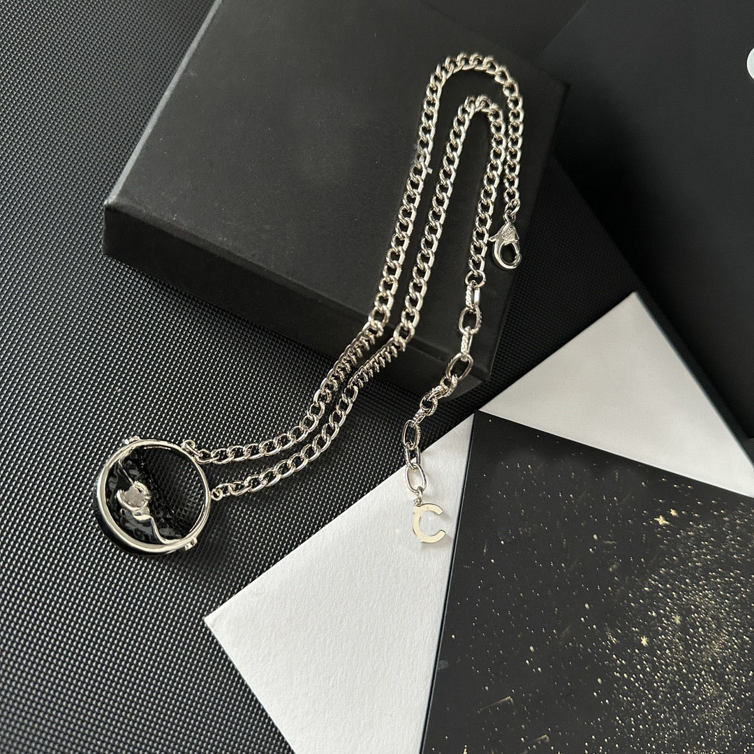 Luxury Designer Brand Double Letter Pendant Necklaces Chain 18K Gold Plated Crystal Rhinestone Sweater Newklace for Women Jewerlry Accessories B132
Luxury Designer Brand Double Letter Pendant Necklaces Chain 18K Gold Plated Crystal Rhinestone Sweater Newklace for Women Jewerlry Accessories B132