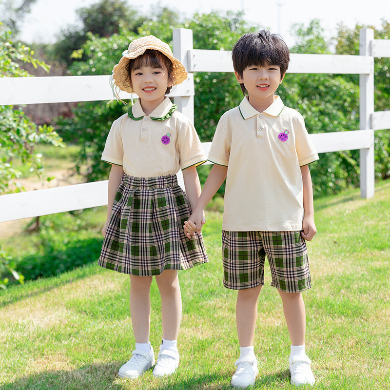 Family Matching Outfits Family Matching Outfits Summer Mom Daugher T-shirts Dress Dad Son T-shirt Shorts Holiday Couple Matching Clothes Student Set 2