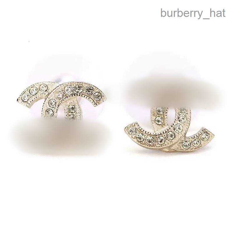 Fashion stud earrings woman Luxury designer earring multi colors c letter jewelry women 18k diamond Wedding GiftsF60P
Fashion stud earrings woman Luxury designer earring multi colors c letter jewelry women 18k diamond Wedding GiftsF60P