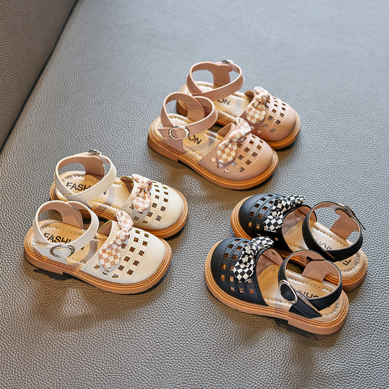 Sandals Girls Sandals Summer Soft Kids Non-slip Princess Flat Japan Wind Student Versatile Shoes Children's Fashion PU Casual Shoe 230421