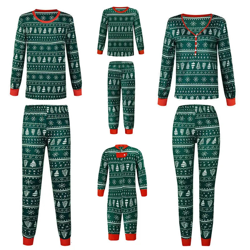 Family Matching Outfits Christmas Family Matching Pajamas Set Mother Father Kids Clothes Family Look Outfit Baby Girl Rompers Sleepwear Pyjamas 231120