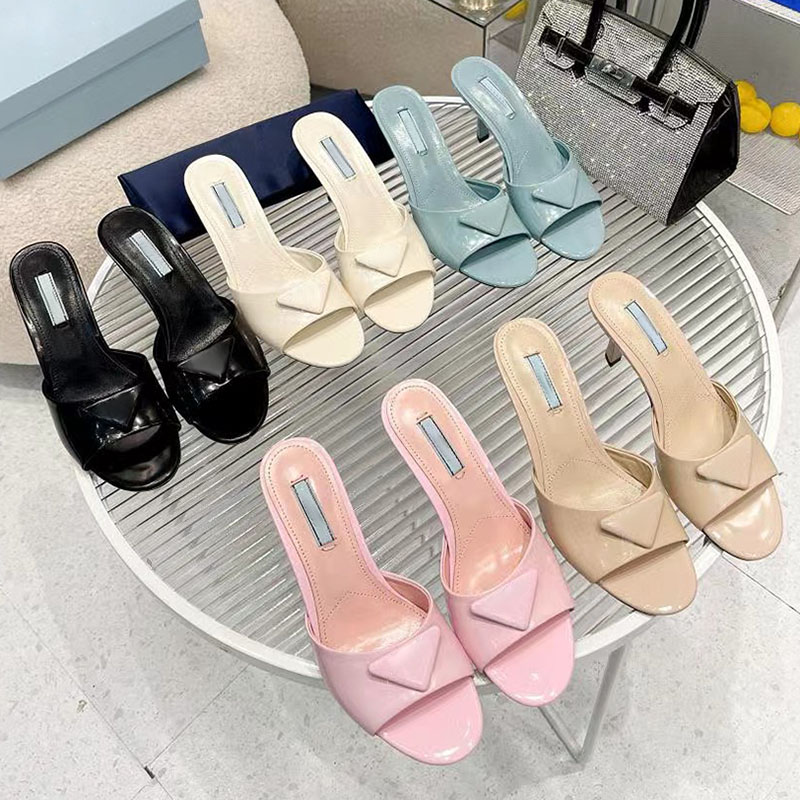 Luxurys Designer slippers Women High Heels Classics triangle buckle decoration Fashion Stiletto Heel Multicolor Sandal Summer Beach Outdoor Party Dress shoes, Yellow
Luxurys Designer slippers Women High Heels Classics triangle buckle decoration Fashion Stiletto Heel Multicolor Sandal Summer Beach Outdoor Party Dress shoes, Yellow