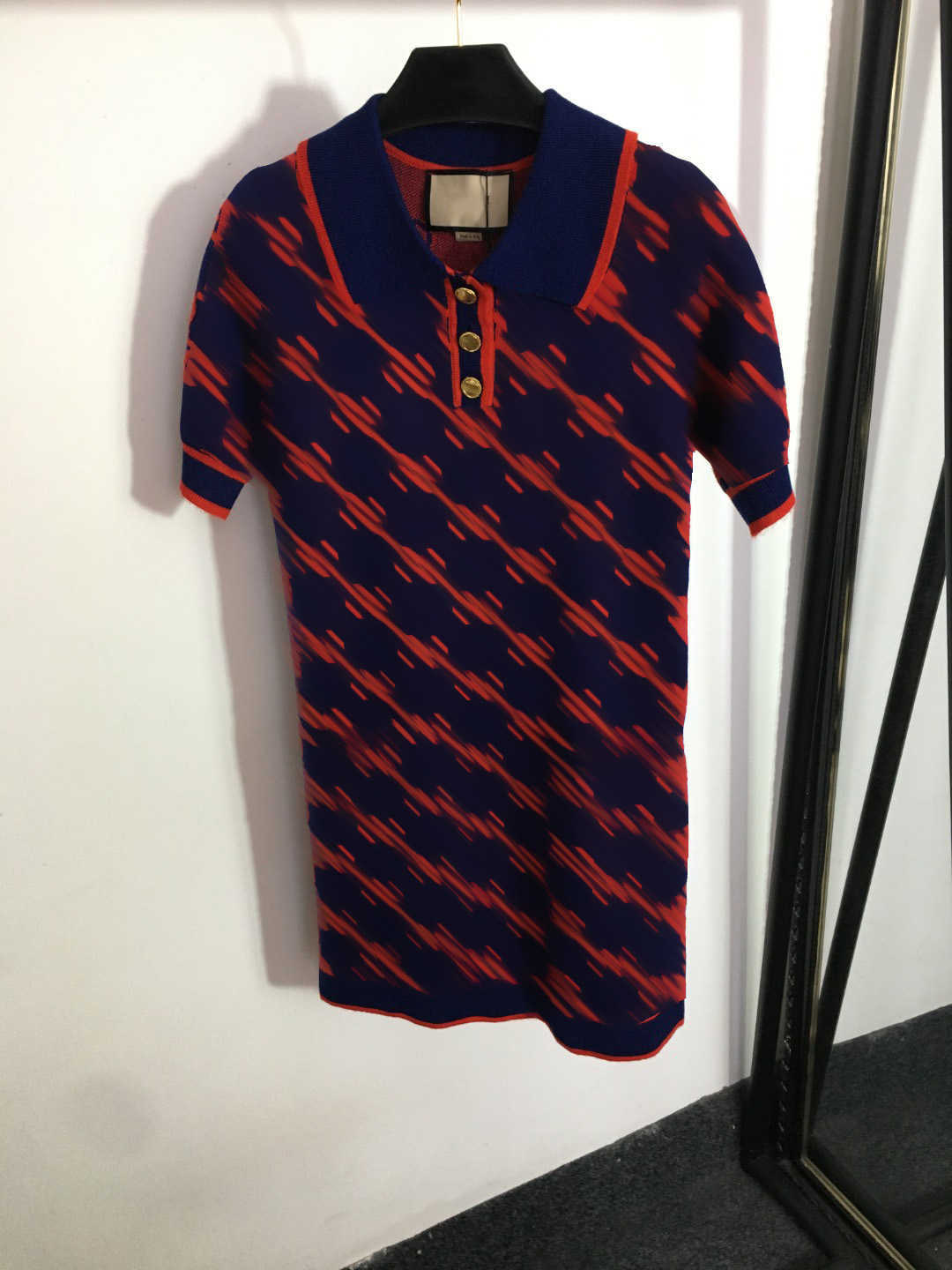 23ss womens designer clothing summer dresses women dress Double G letter lapel short sleeve knitted dress High quality womens clothing
23ss womens designer clothing summer dresses women dress Double G letter lapel short sleeve knitted dress High quality womens clothing