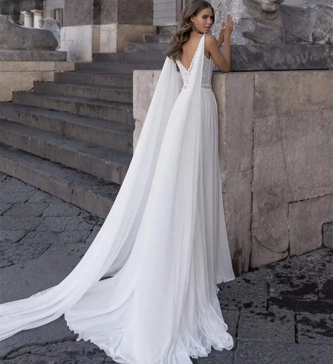 2024 Bohemian Chiffon A Line Wedding Dress Lace Appliques V-Neck Long Beach Bridal Gowns Sexy Open Back White Bride Dresses Summer