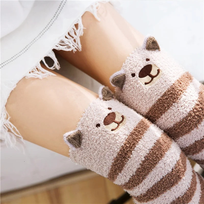 Socks Hosiery Japanese Mori Girl Animal Modeling Knee Striped Cute Compression Autumn Winter Warm Sock Kawaii Cozy Long Thigh High 231120