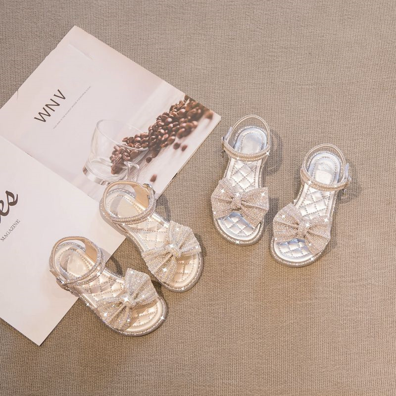 Sandals Summer Children's Princess Sandals Rhinestones Bowtie Elegant Fashion Sandals Non-slip Breathable Solf Girls Shoes Kids Sandals 230421