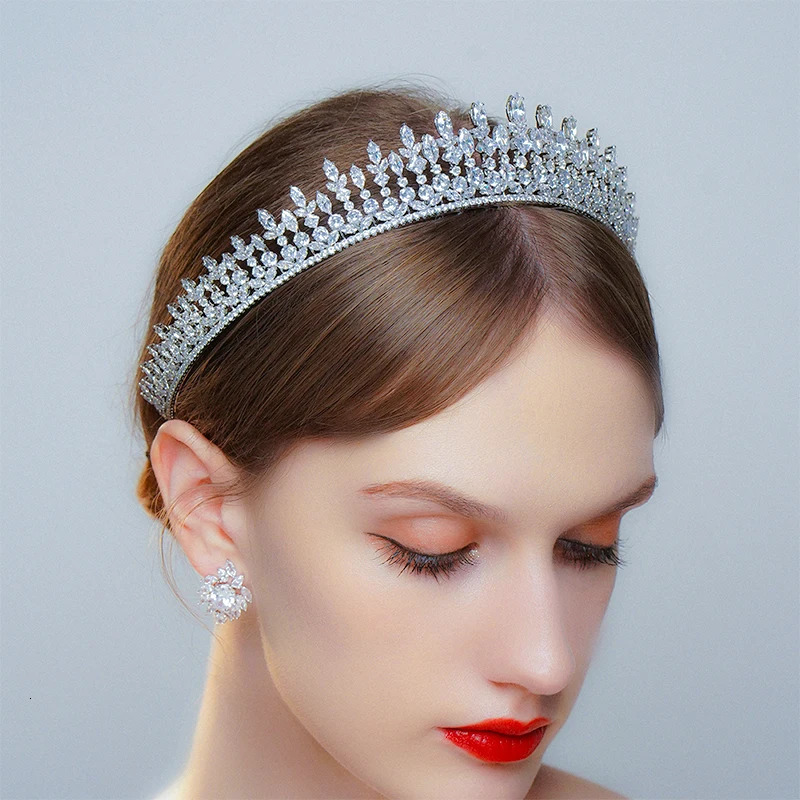 Wedding Hair Jewelry Tiara Silver Color Crystal Zirconia Lengthened Crown Bridal Headdress Royal Wedding Hair Accessory Women Jewelry CZ Diadema 23112