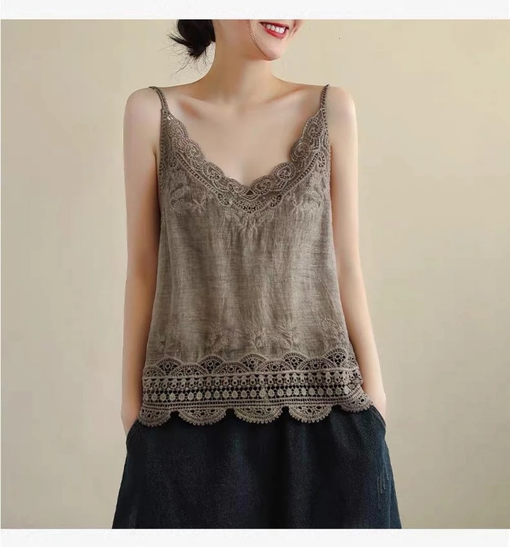 Camisoles Tanks Hollow Lace Camisole Shirt Female Loose Simple Inner Base Shirt Top Sleeveless Tank Top Sexy Women T Shirt Vest Tank Tops White 230421