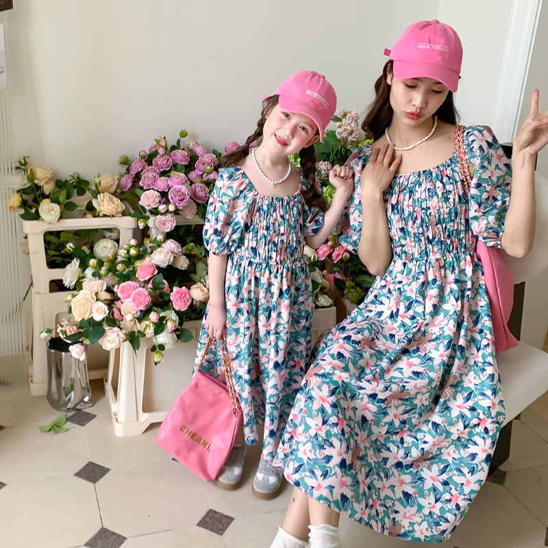Family Matching Outfits Mommy and Daughter Matching Clothes Summer Mother Kids Girl Floral Princess Dress Fashion Family Matching Outfits 230421