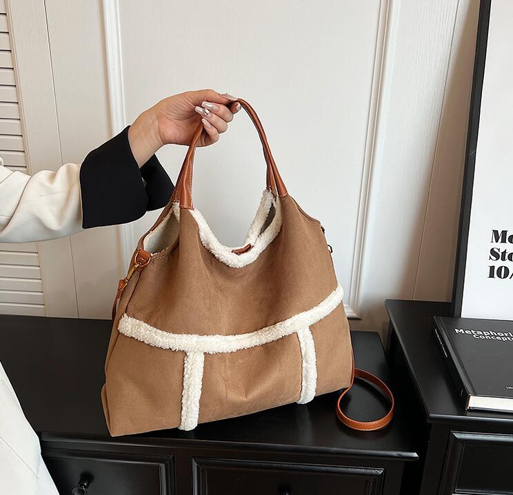 Ladies shoulder bags 2 colors retro lambswool tote bag large capacity soft and comfortable plush handbag daily Joker solid color stitching leather backpack 9708#