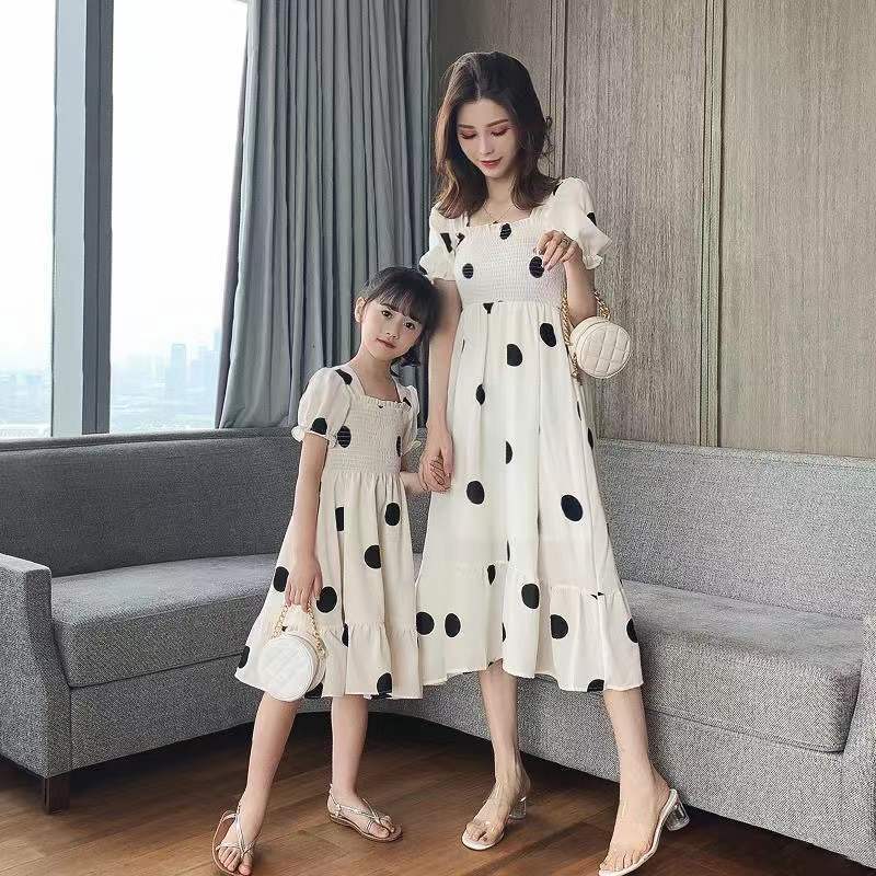 Family Matching Outfits Mother and Daughter Polka Dot Dresses Summer Fashion Children's Clothing Small Fresh Puff Sleeve Parent-child Princess Dr