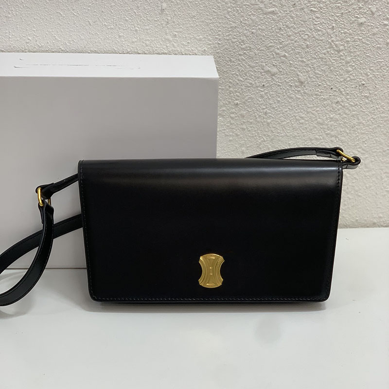 Women's Vintage Cowhide Shoulder Bags Celina Classic Trapezoidal Underarm Bag Small Handbag 26.5CM, Patterned leather
Women's Vintage Cowhide Shoulder Bags Celina Classic Trapezoidal Underarm Bag Small Handbag 26.5CM, Patterned leather