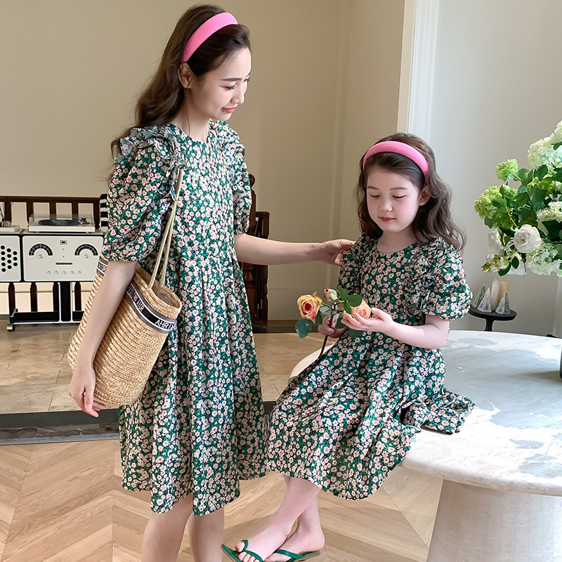 Family Matching Outfits Summer Fashion Mother 2-12 Years Kids Girls Women Family Matching Outfits Baby Short Sleeve Flora Dress For Mom and Daughter 2