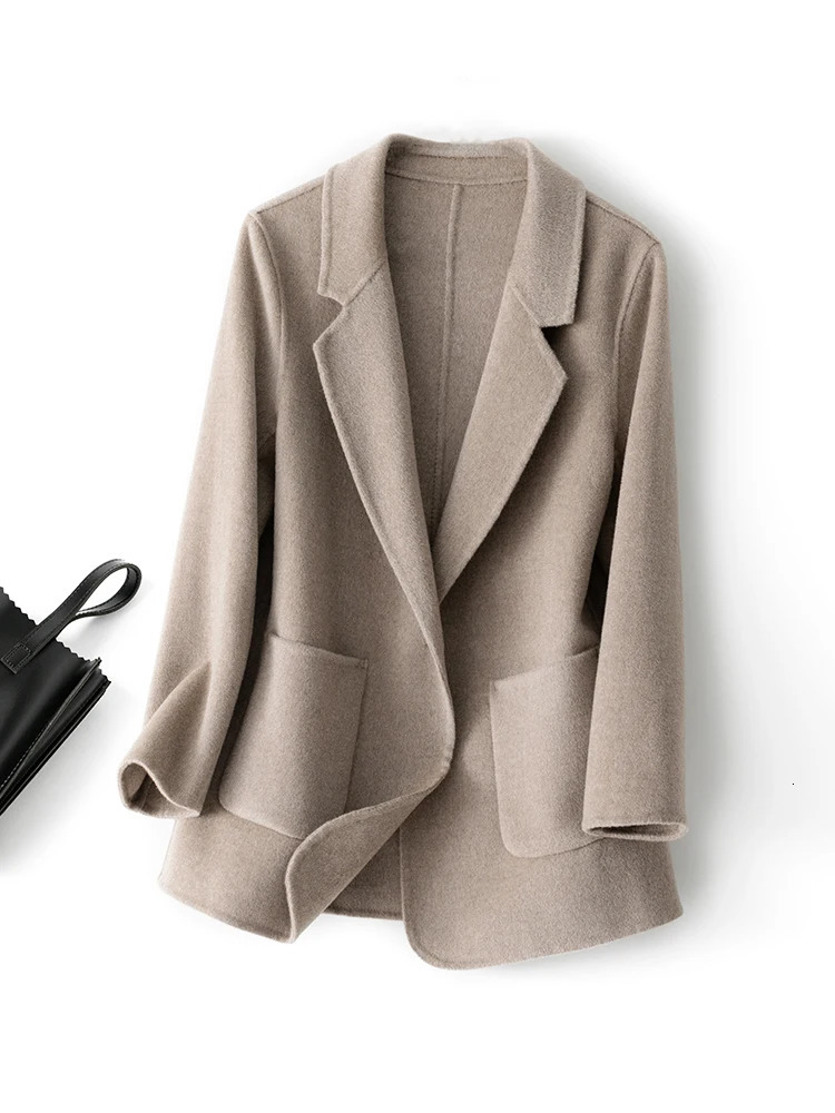 Women's Wool Blends 2023 Coat Pure Plaids and Tweedst Fashion Camel Elegant Trench 231120