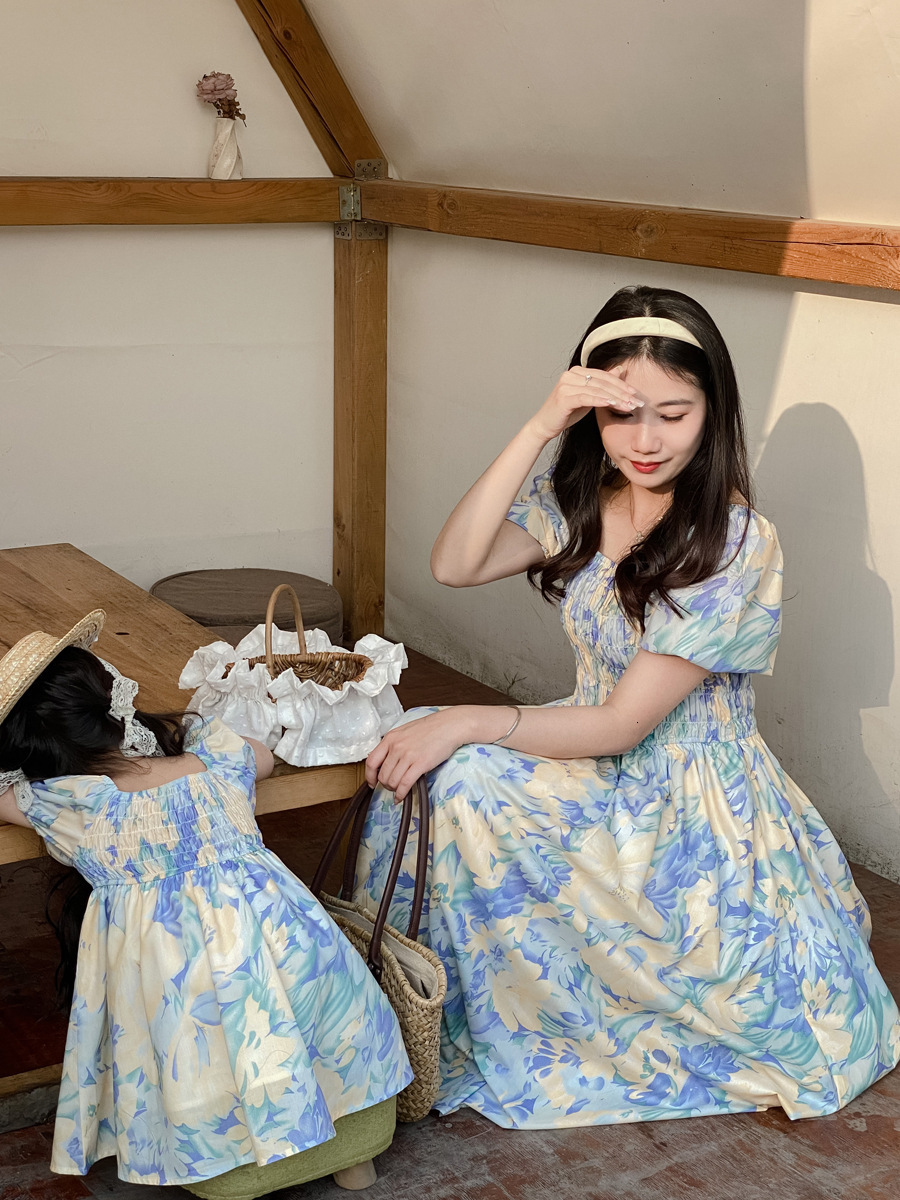 Family Matching Outfits Family Matching Clothes Summer Floral Dress Mother Daughter Short -sleeved Cotton Dress Women Dress Girl Birthday Dress 230421