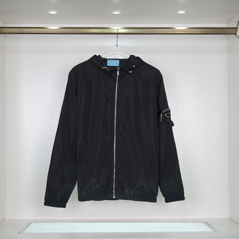 Designer Mens Jacket Spring Autumn Coat Fashion Hooded Jackets Sports Windbreaker Casual Zipper Coats Man Outerwear Clothing trapstar jacket
Designer Mens Jacket Spring Autumn Coat Fashion Hooded Jackets Sports Windbreaker Casual Zipper Coats Man Outerwear Clothing trapstar jacket