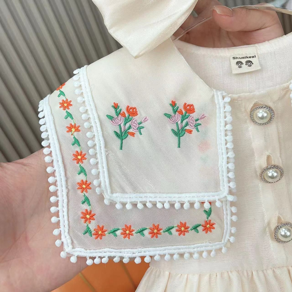 Family Matching Outfits Kids Dresses for Girl Summer Mommy and Daughter Matching Clothes Fashion Matching Family Outfits Baby Girl Clothes 230421