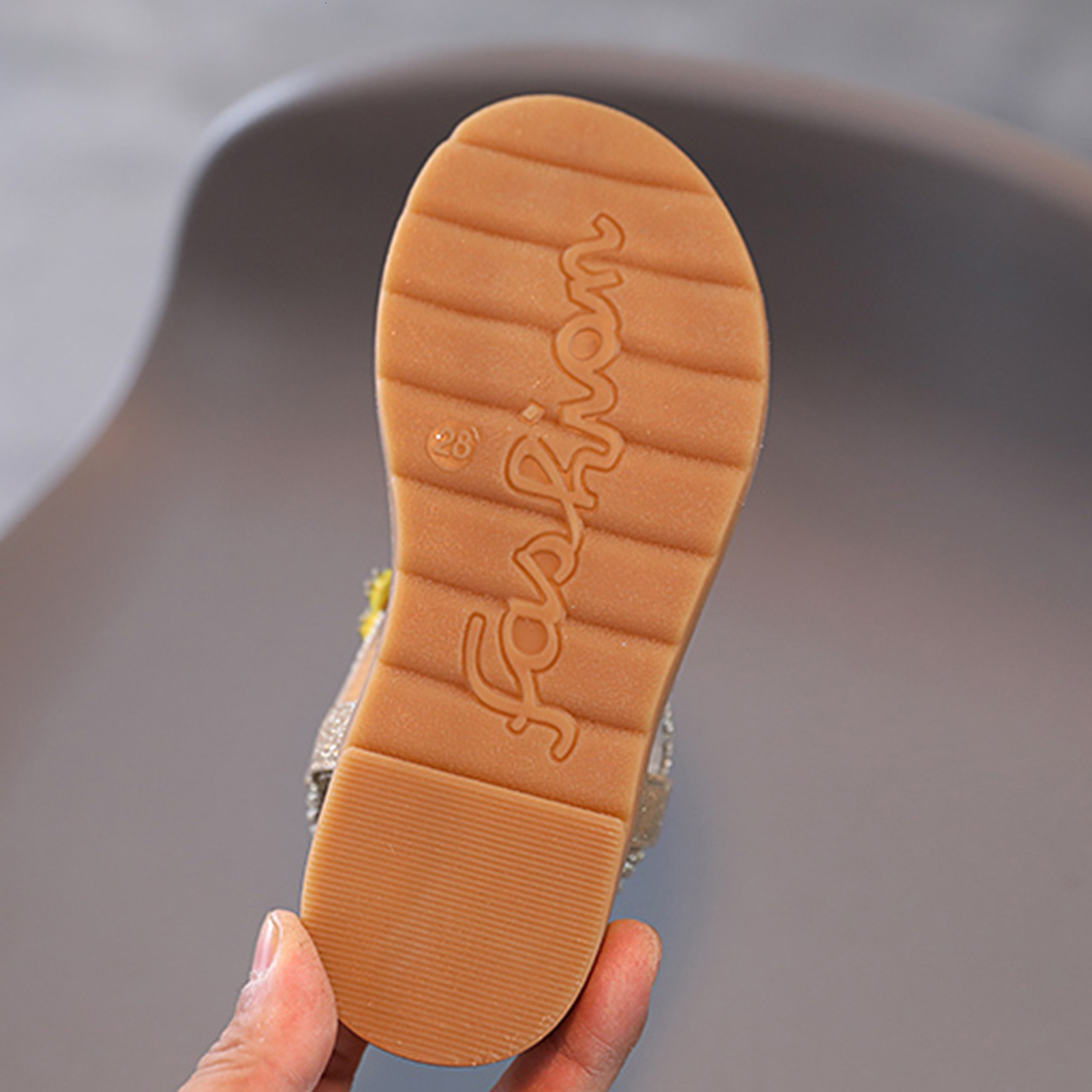 Sandals 1~7year Kids Shoes Summer Girls Sandals Floral Crystal Bling Flip Flop Shoes Sandals Toddler Infant Baby Girl Princess Sandalias 230421