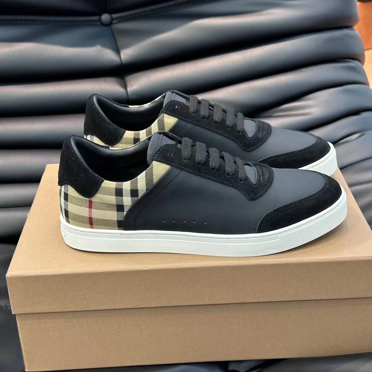 Sneakers Vintage Plaid Leather, Suede and House Canvas Shoes Platform Man Woman Couples Casual Shoes