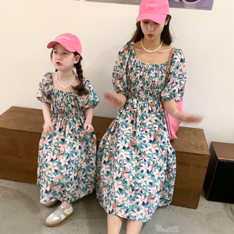 Family Matching Outfits Mommy and Daughter Matching Clothes Summer Mother Kids Girl Floral Princess Dress Fashion Family Matching Outfits 230421