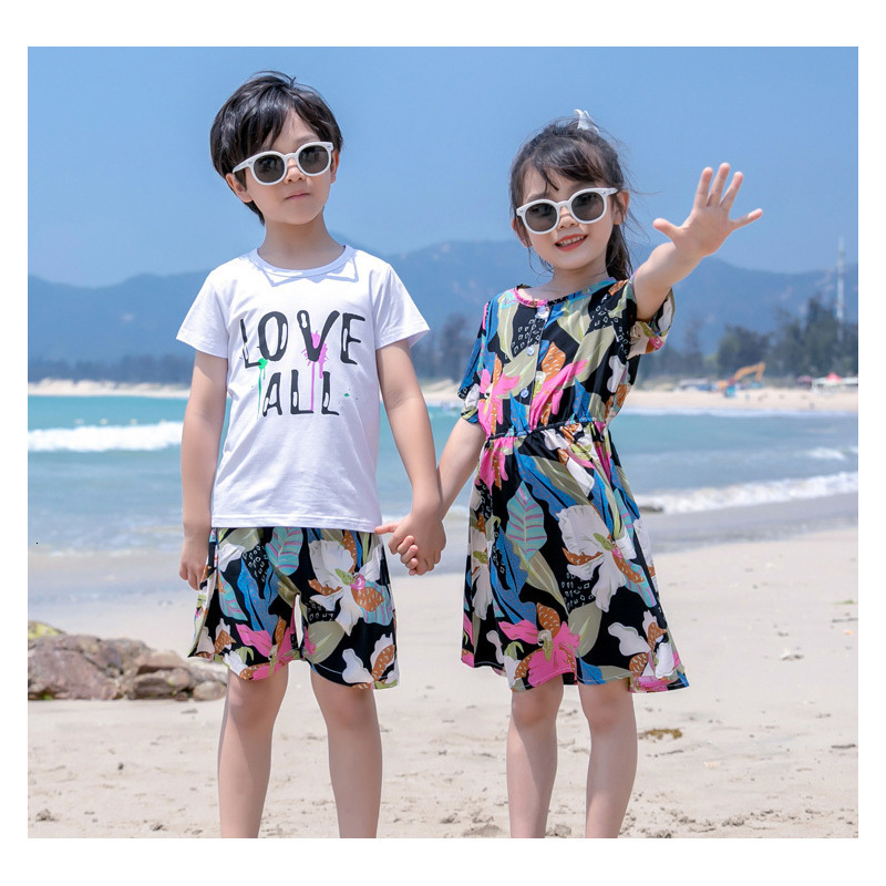 Family Matching Outfits Family Matching Outfits Summer Beach Mother Daughter Floral Dress Dad Son T-shirt Shorts Holiday Couple Lovers Outfit Seaside 