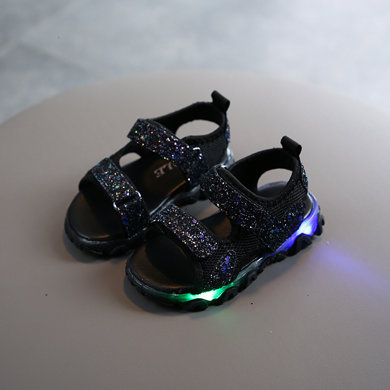 Sandals Pink Toddler Sandals Girl with LED Breathable Summer Light Up Children Sandals Glowing Up Black White Boys Shoes E02185 230421