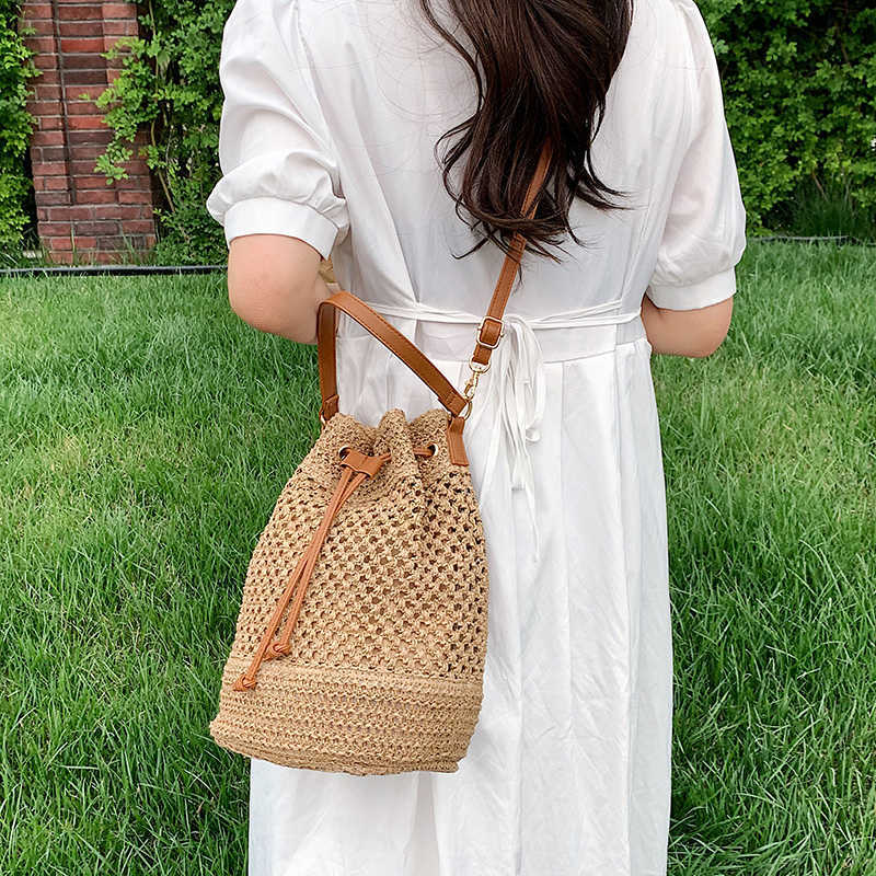 Evening Bags Drawstring Women's Straw Bucket Bag Summer Woven Shoulder Bags Purse Beach Handbag Trends Straw Handbags Casual Crossbody Bag J23042