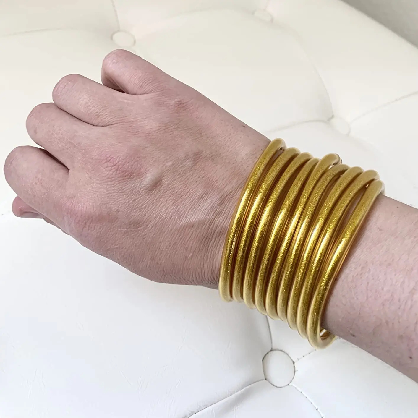Bangle 9piece sparkg and stackable jelly tube plastic bracelet set suitable for women filg silicone lightweight watches girls gifts 231121 dh911125171