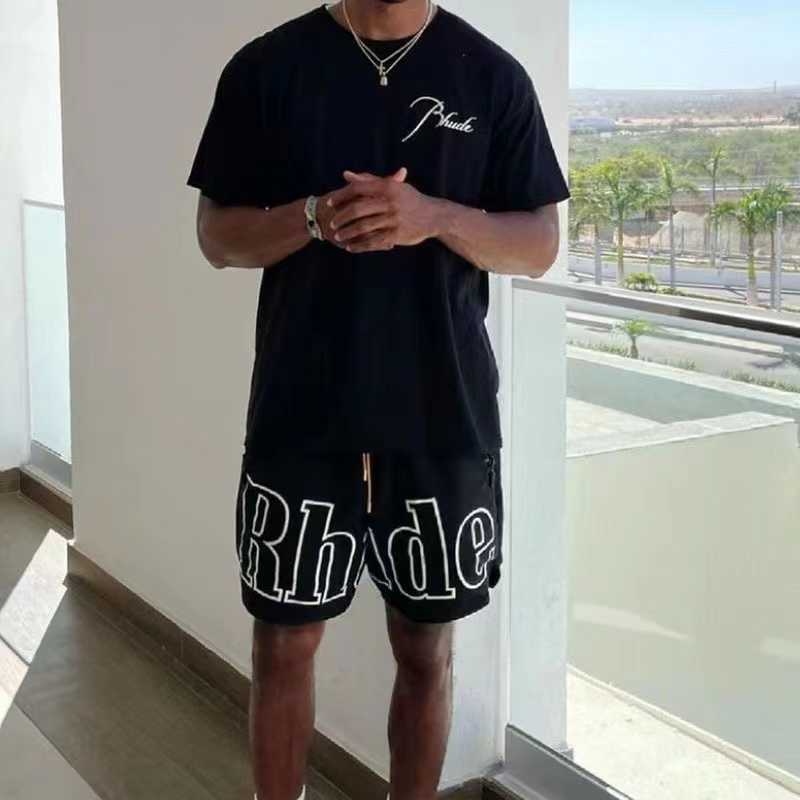 Designer Clothing Short Casual Trendy Brand Rhude Summer New Loose t Shirt Men Women Couples Joggers Sportswear Beach Fitness Streetwear Outdoor Running Shorts, Black r122
Designer Clothing Short Casual Trendy Brand Rhude Summer New Loose t Shirt Men Women Couples Joggers Sportswear Beach Fitness Streetwear Outdoor Running Shorts, Black r122