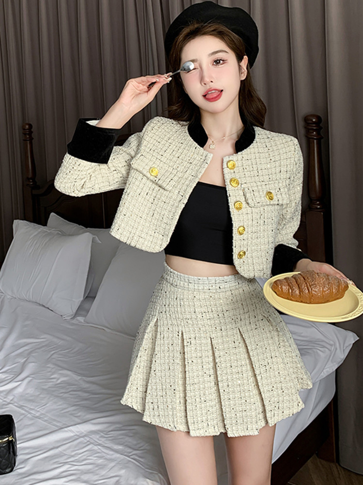 Two Piece Dress British style Patchwork Tweed Short Jacket Women's Two Piece Sets Outfits Female Y2k Retro High Waist Pleated Skirt 2 Piece Set 2