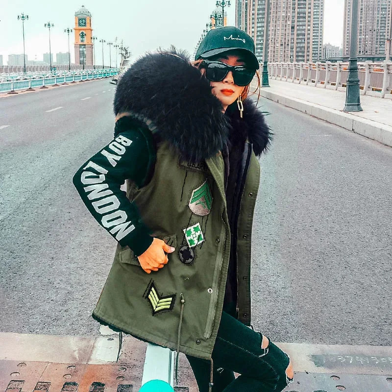 Women's Fur Faux Fur Maomaokong Women's Winter Jacket With Natural Fur Collar Fur Coat Female Fashion Embroidery Real Fur Collar Vest Parka 