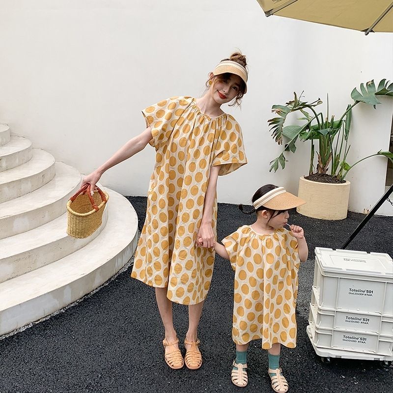 Family Matching Outfits Mother and Daughter Equal Dress Mummy and Me Matching Princess Dresses for Women Summer Korean Baby Girl Clothes 230421