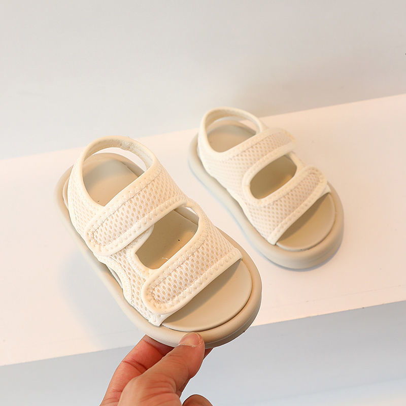 Sandals Summer Children Sandals Baby Cute Candy Color Barefoot Shoes Boys Adjustable Sports Sandals Girls Fashion Beach Sandals 230421