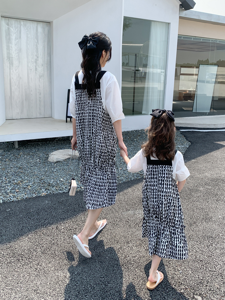 Family Matching Outfits Outfits Dress Loose Baby Daughter Mom Summer Dresses Womens Clothes Korean Dresses Girls Matching Two Parent-child Piece 23042