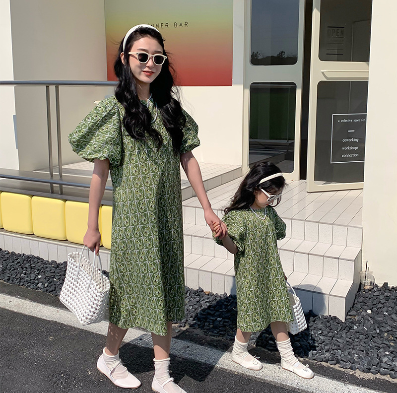 Family Matching Outfits Mama and Baby Girl Maching Short Sleeve Dress Women Clothing Mother and Daughter Equal Dresses Summer Mommy and Me Accessories