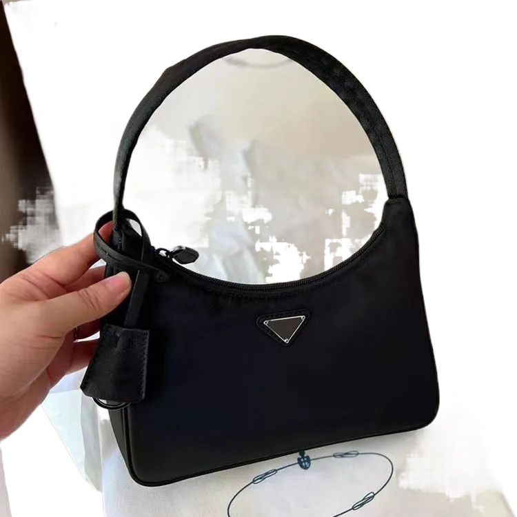 Designer Mini Women Handbags Shoulder Bag Nylon fabric Classic Underarm Hobo Bags Fashion Lady Purses Purse Banquet Shopping Leisure 2022 Hot, Clear
Designer Mini Women Handbags Shoulder Bag Nylon fabric Classic Underarm Hobo Bags Fashion Lady Purses Purse Banquet Shopping Leisure 2022 Hot, Clear