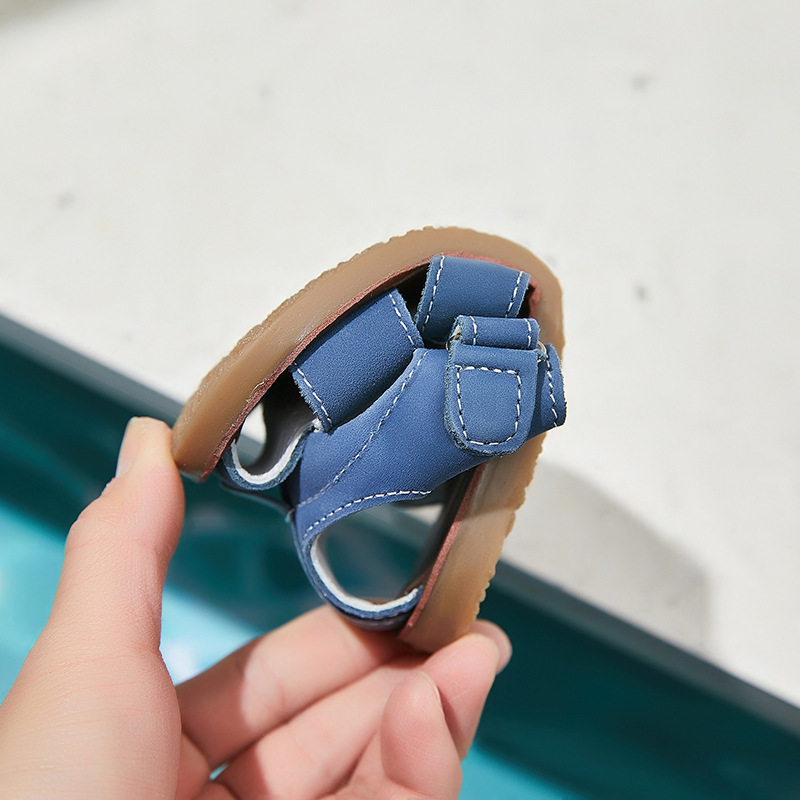 Sandals Children frosted genuine leather beach sandals boys barefoot non-slip sandals with cowhide lining baby soft Navy blue sandals 230421