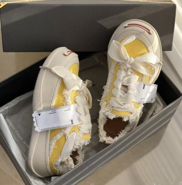 Woman SMILE Canvas shoes Thick bottom bow tie opened mouth laugh sneakers Leisure platform Ladies girls Rough edges Little White Shoes 35-44