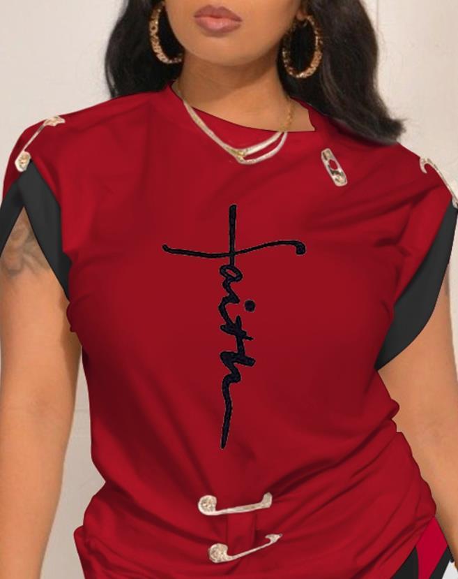 Women's Tracksuits Two Piece Sets Outifits 2023 Summer Fashion Faith Geometric Leopard Print Short Sleeve Top Casual Shorts Set with Pins 230421