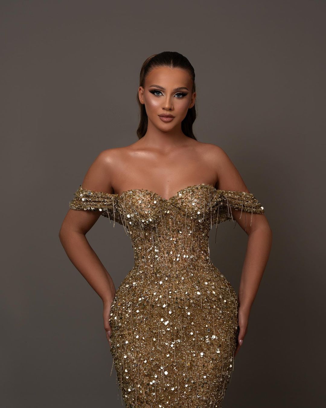 Plus Size Arabic Gold Prom Dresses Sequined Sheath Mermaid Off Shoulder Evening Formal Party Second Reception Bridesmaid Gowns