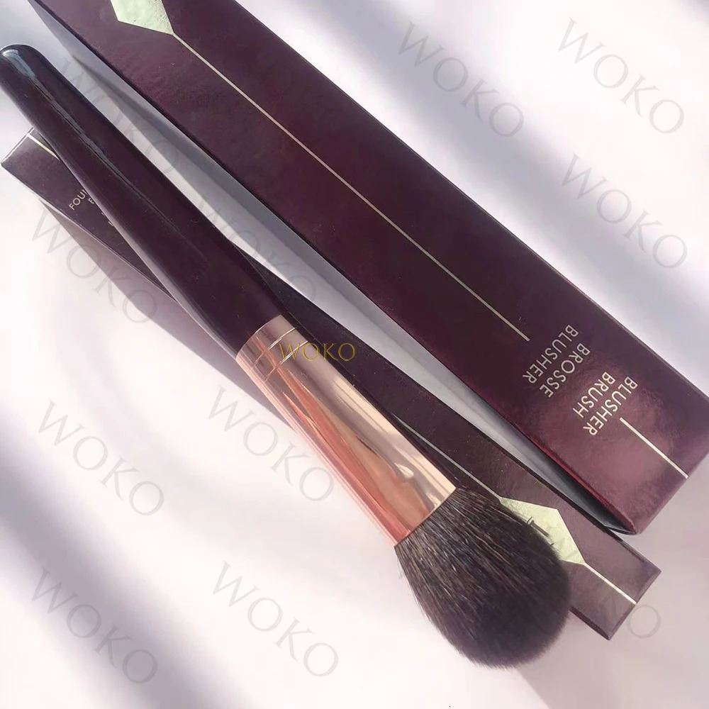 Makeup Tools CT Makeup Brush set Powder Bronzer Blusher Sculpting Foundation Eyeshadow Crease Smudger Eyeliner Lip Tool 231121