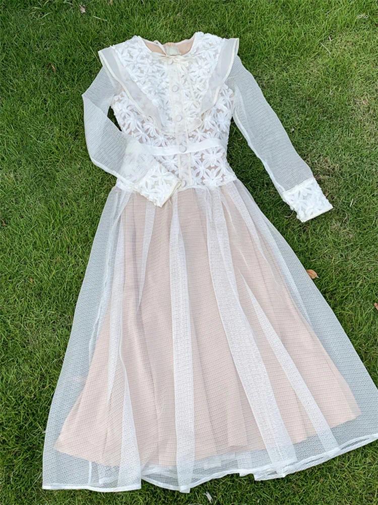 Casual Dresses High-End Customization Lace Embroidery Patchwork Mesh Long Dress Women Fashion Three-Dimensional Flower Holiday Vestidos