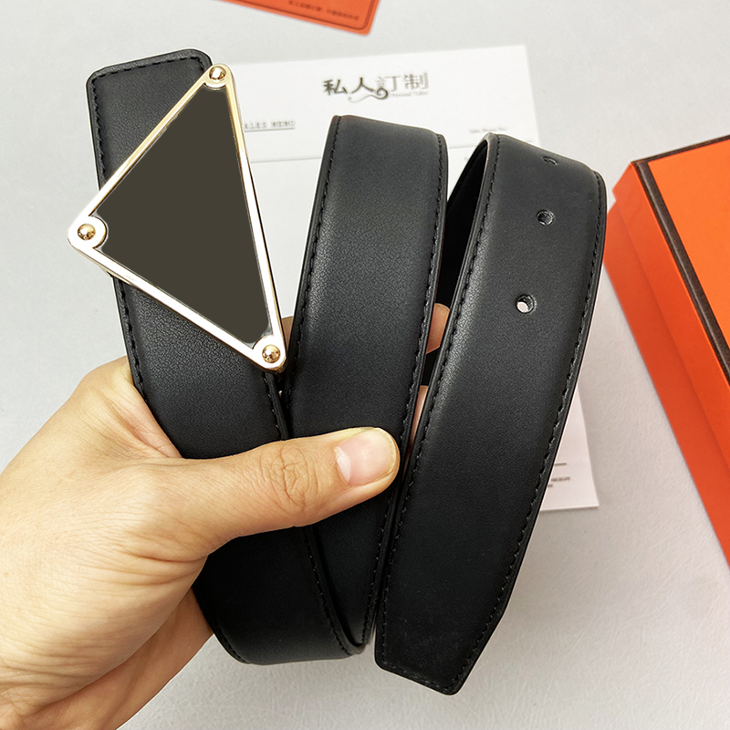 Luxury Fashion Men Designer Belts Womens Casual Metal Smooth Belt Stylish Trend Classic Triangle Letter P Ceinture Waistband 2304224BF, 3.4cm wd
Luxury Fashion Men Designer Belts Womens Casual Metal Smooth Belt Stylish Trend Classic Triangle Letter P Ceinture Waistband 2304224BF, 3.4cm wd