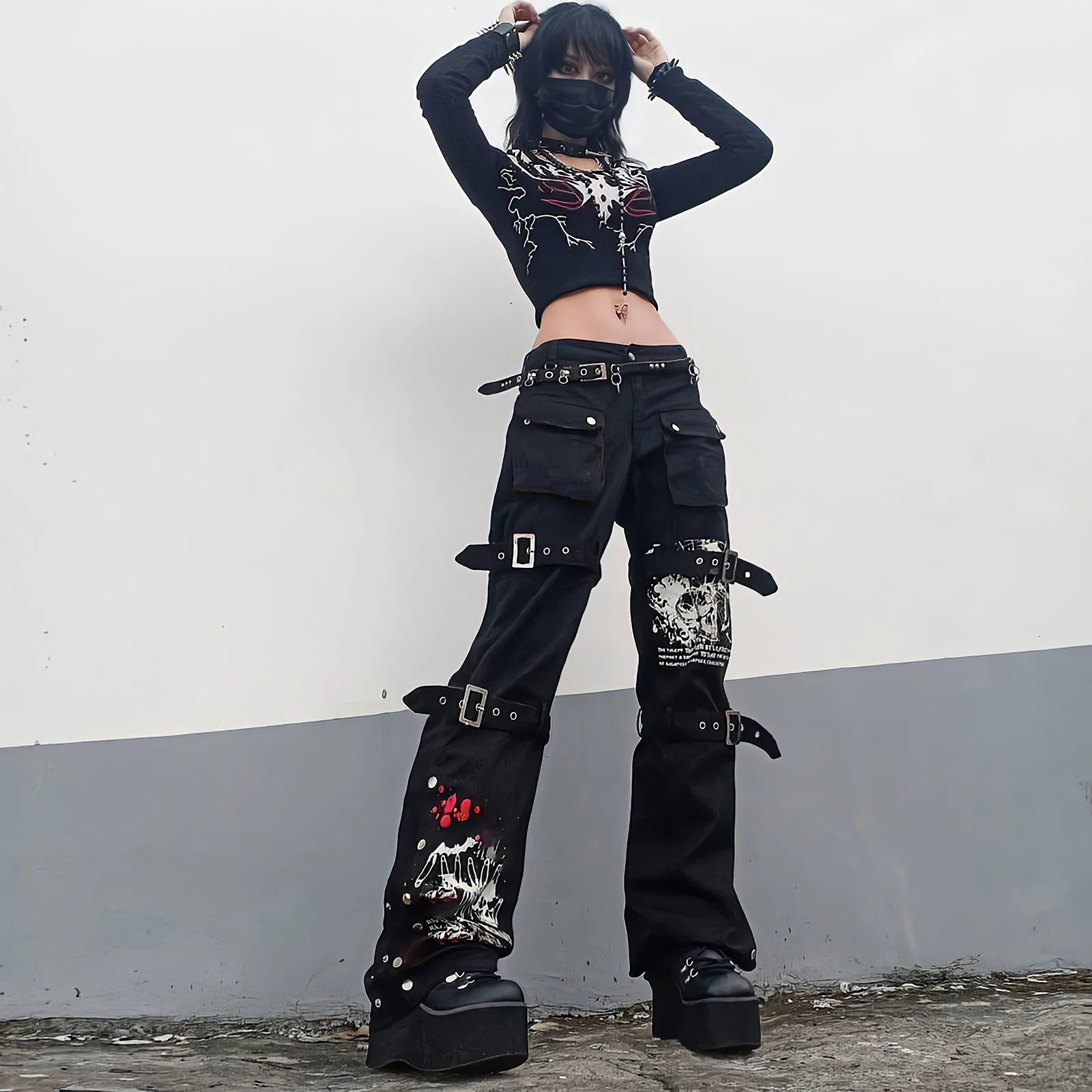 Women's Jeans American Punk Style Black Jeans Woman Summer Streetwear Graffiti Cargo Pants Metal Buckle Fashion Vintage Straight Flared Pants 231